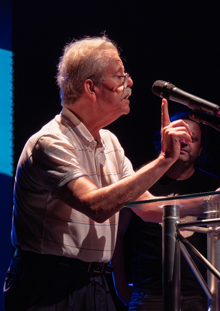 Henrique Harguindey Banet: tecelán da ética e a estética